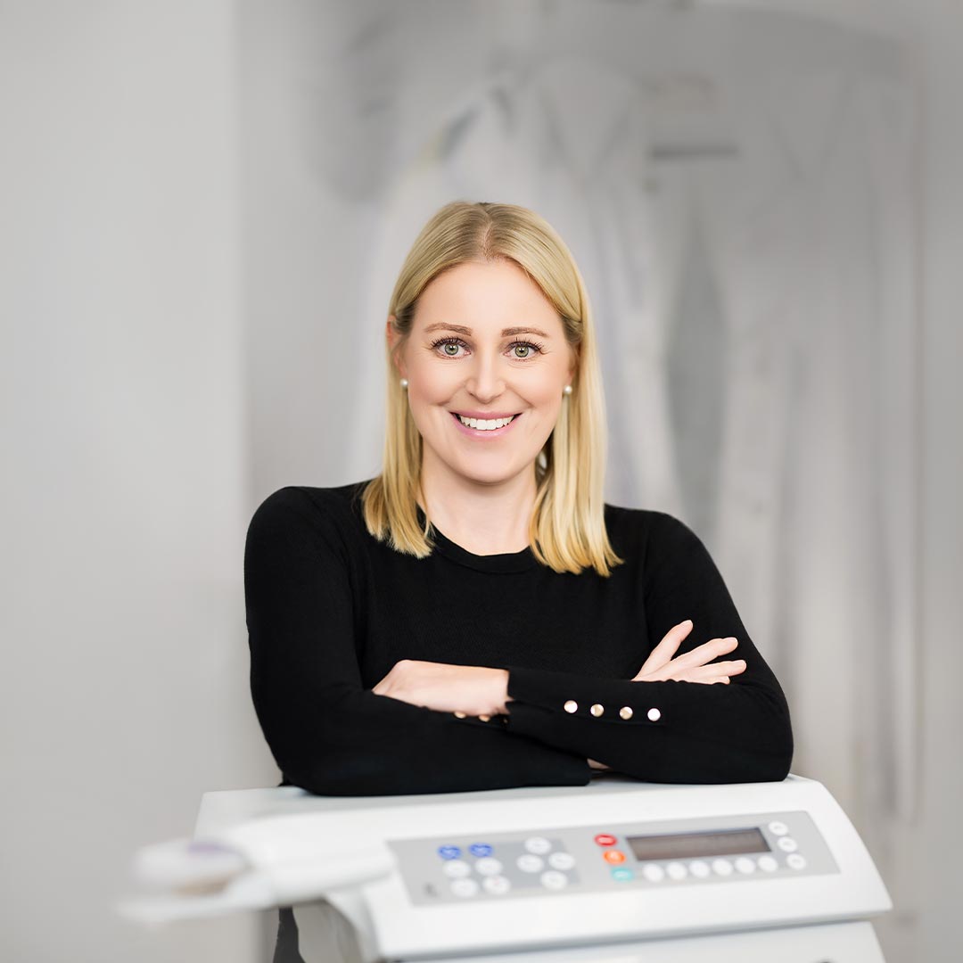 a schramek zfa zahnarztpraxis bruehl dr wiesinger