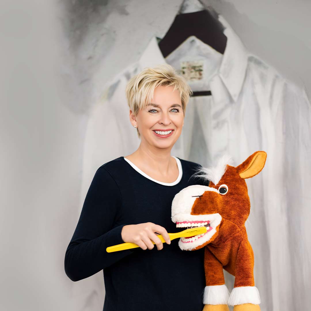 n riedinger zfa 2 zahnarztpraxis bruehl dr wiesinger